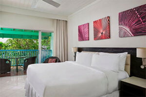 Crystal Cove By Elegant Hotels guest room