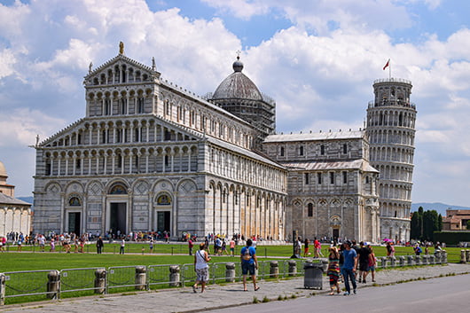 Tour in Pisa tower