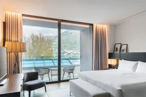 The Hilton Lake Como suite