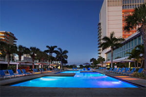 Marriott's Crystal Shores On Marco Island outdoor pool