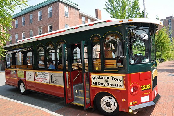 Salem Trolley Tour, MA