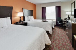 Hampton Inn Seneca Falls suite