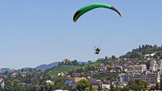 Paragliding in Geneva