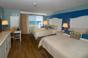Watkins Glen Harbor Hotel room